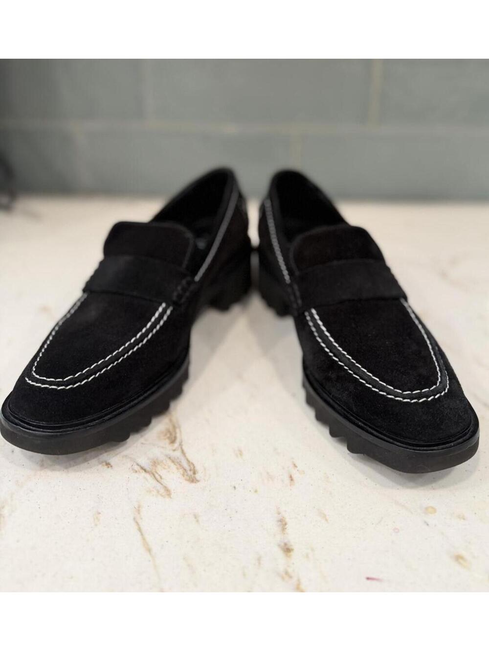 Aquatalia Black Suede Lug Sole Loafers Size 9.5 EUC - Picture 2 of 4